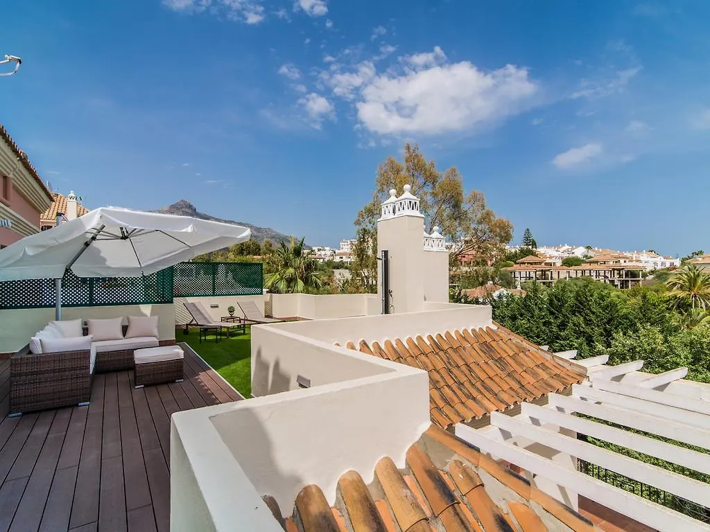 River Garden Spacious Penthouse Marbella Apartment